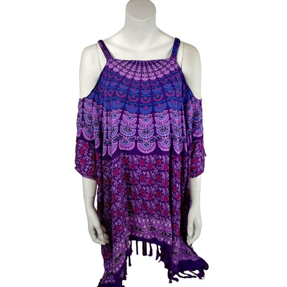 Tops - Womens 3XL Bohemian Paisley Print Cold Shoulder Fringed Poncho Tunic Top